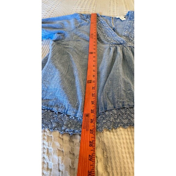 Rachel & Zoe Blouse Plus Size 1X Boho Pleasant Top Chambray Lace V Neck Flowy - Picture 10 of 10